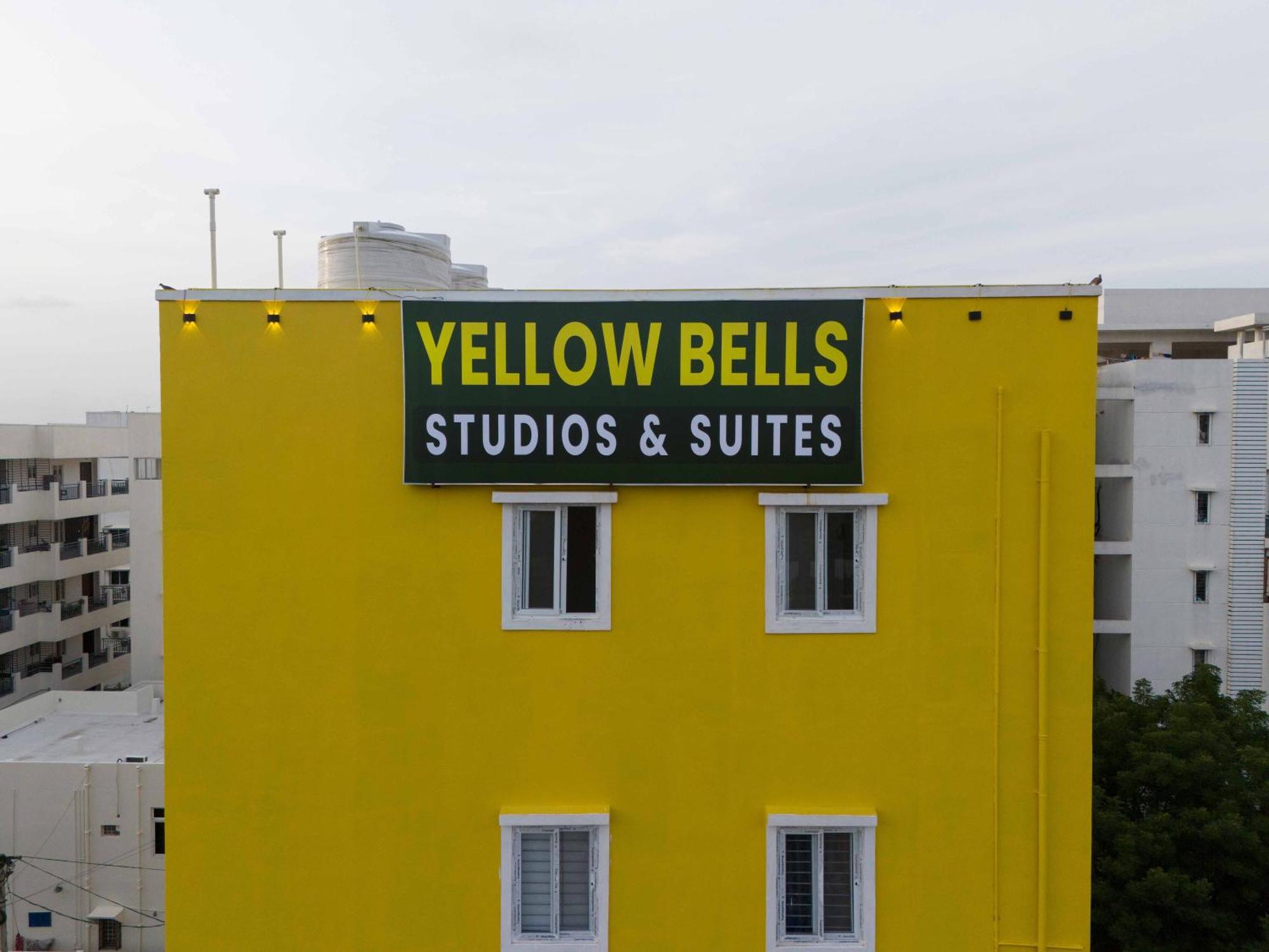 Yellow Bells Studios And Suites Gachibowli Екстер'єр фото