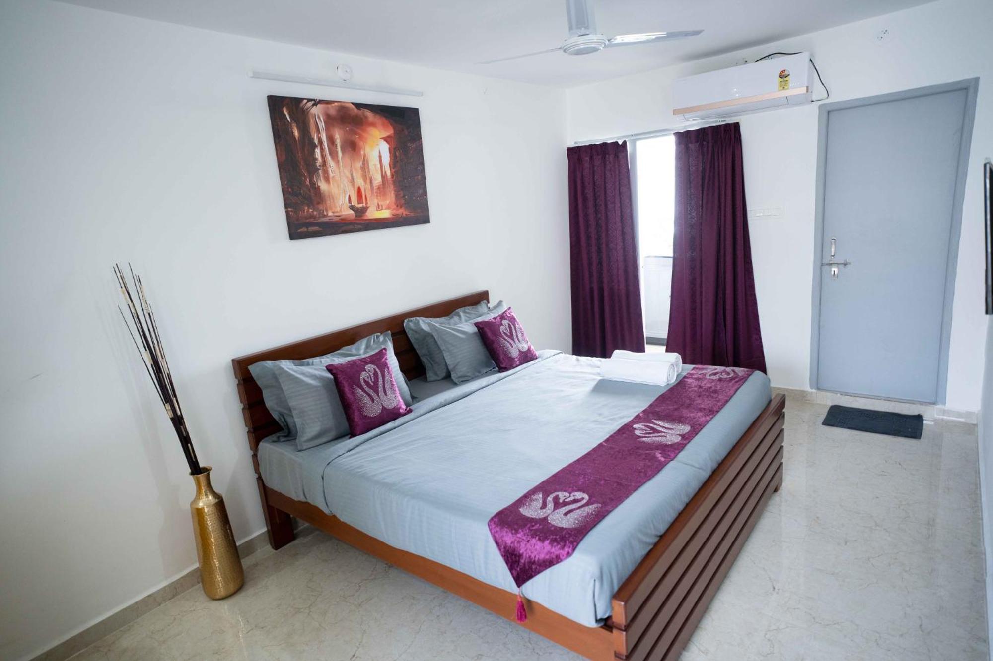 Yellow Bells Studios And Suites Gachibowli Екстер'єр фото